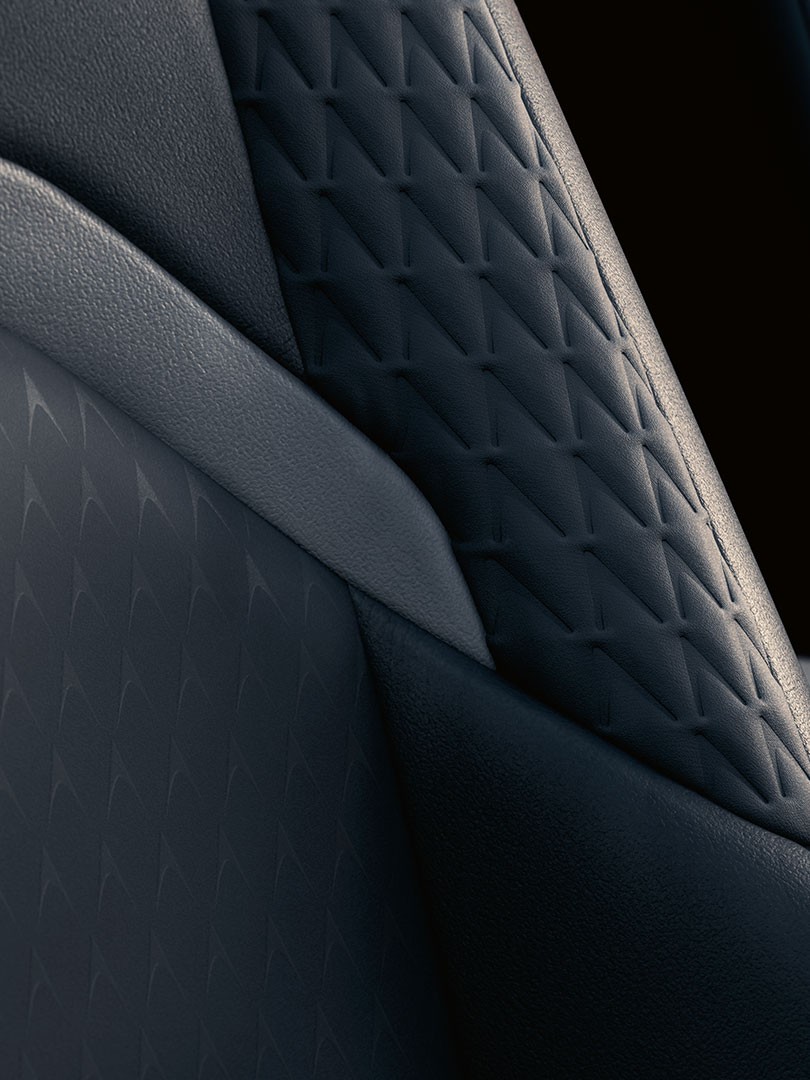 TAKUMI CRAFTED INTERIOR