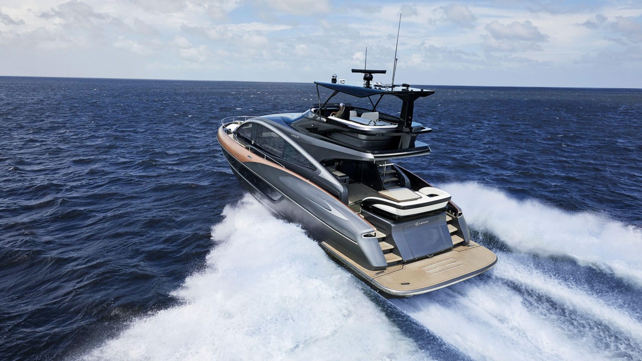 LEXUS PREMIERES NEW LUXURY YACHT