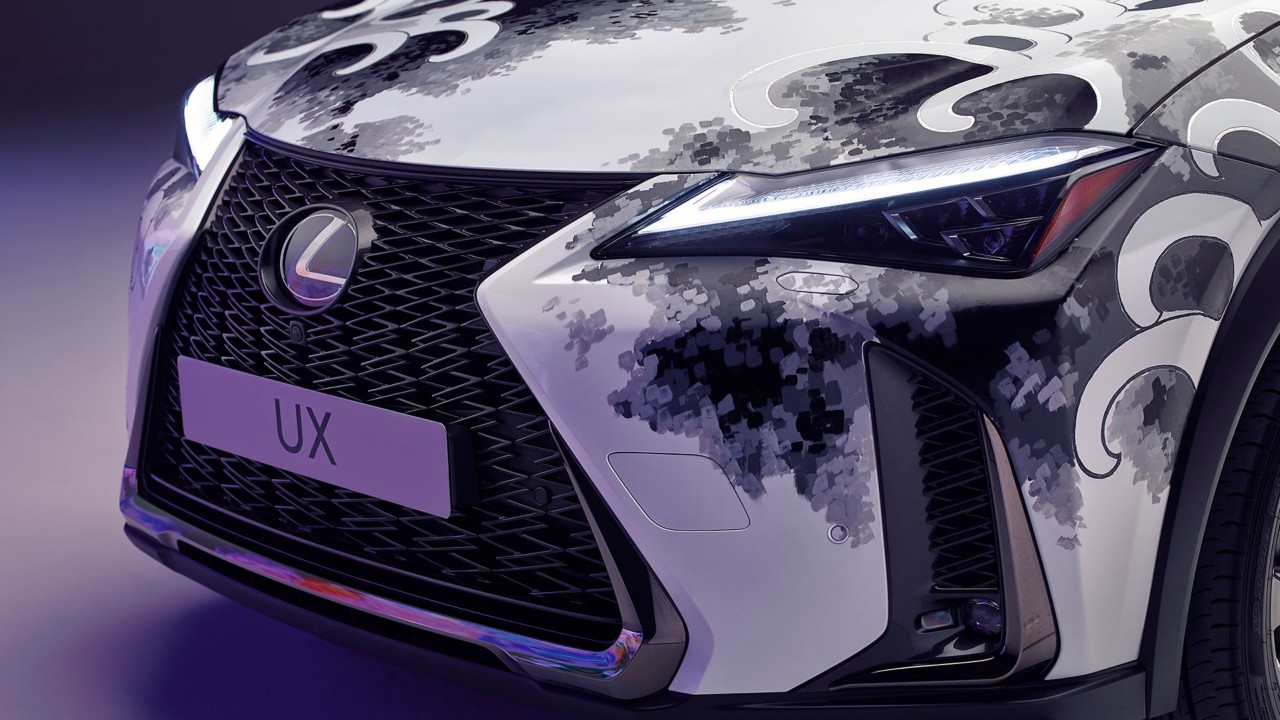 LEXUS UNVEILS THE WORLD’S FIRST TATTOOED CAR