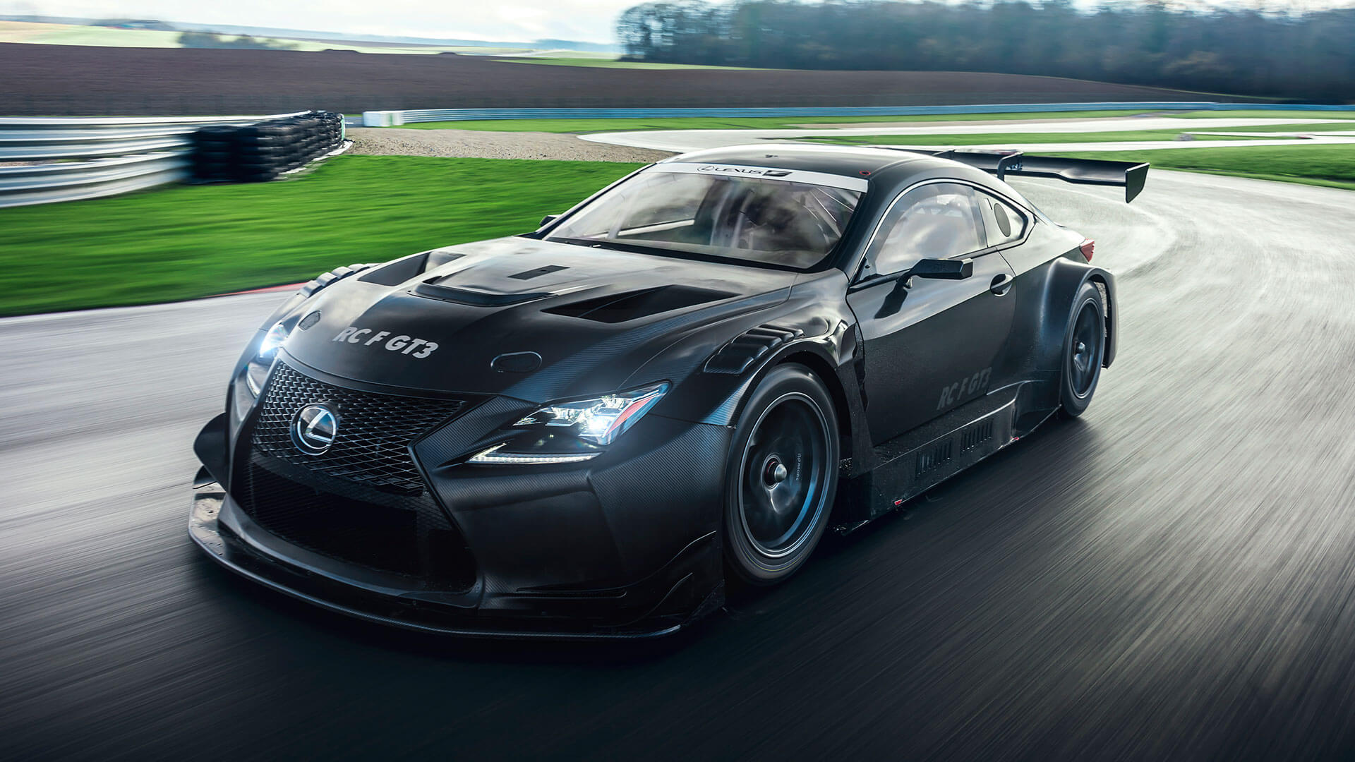 THE 2017 RC F GT3