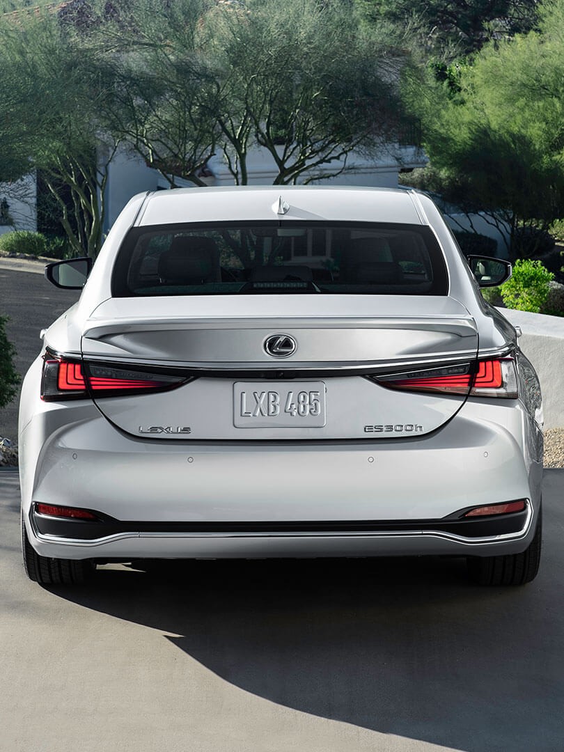 Rear view of a Lexus ES 300h 