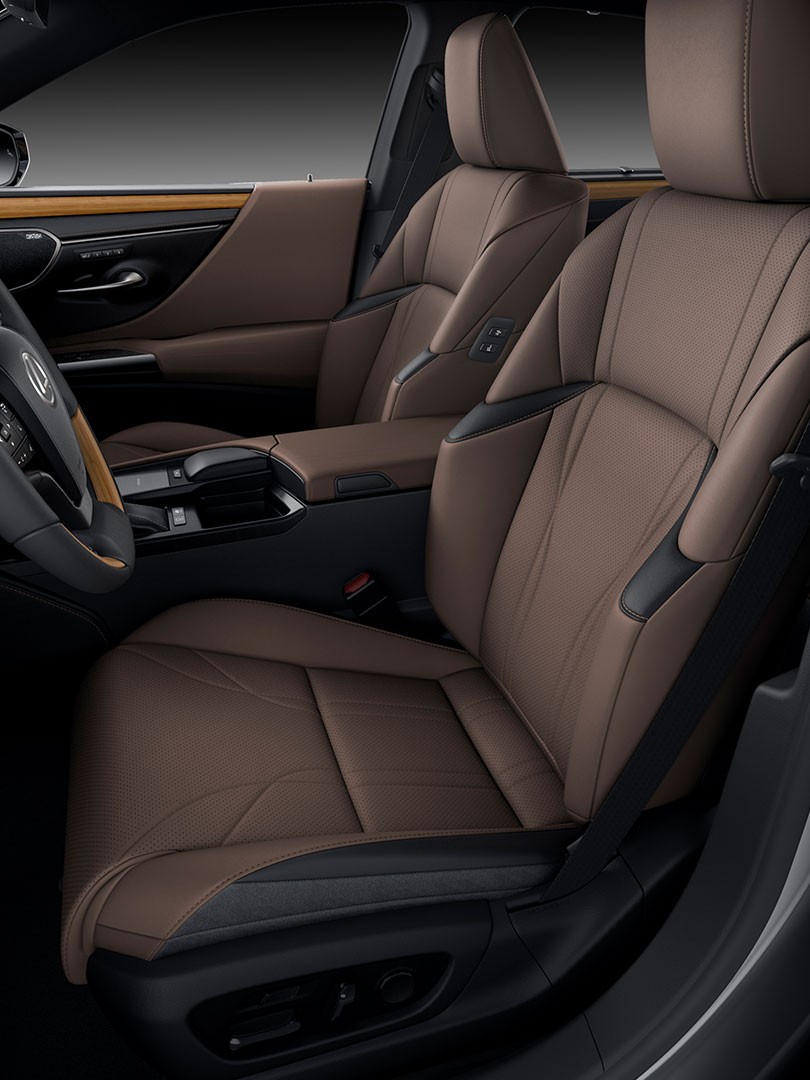 lexus-es-new-interior-colours-and-styling-810x1080