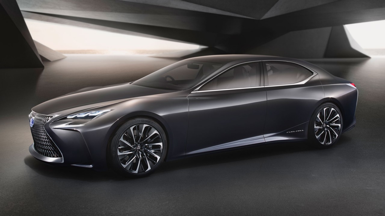 Side view of the Lexus LF-FC Hydrogen Fuel-cell Sedan concept car 