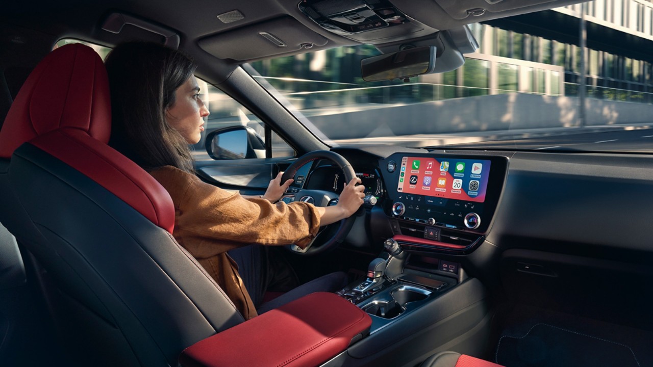2022-dxp-lexus-owners-connected-services-hero-1920x1080