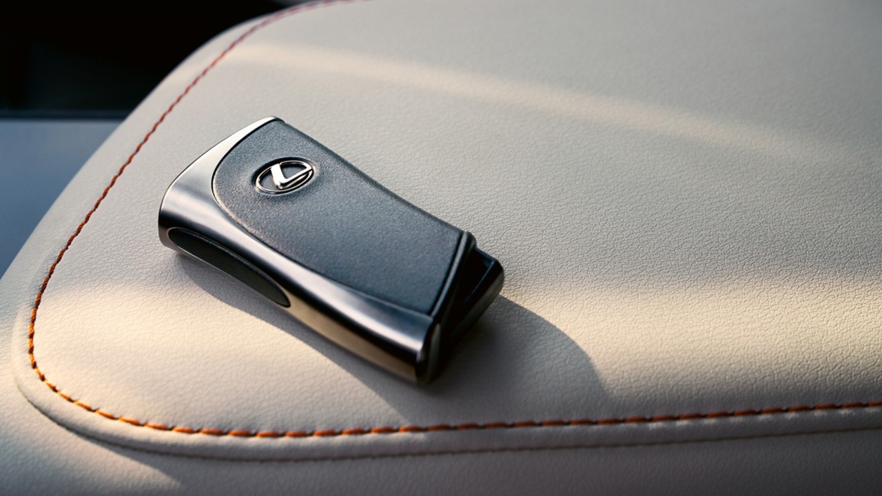 A Lexus key 
