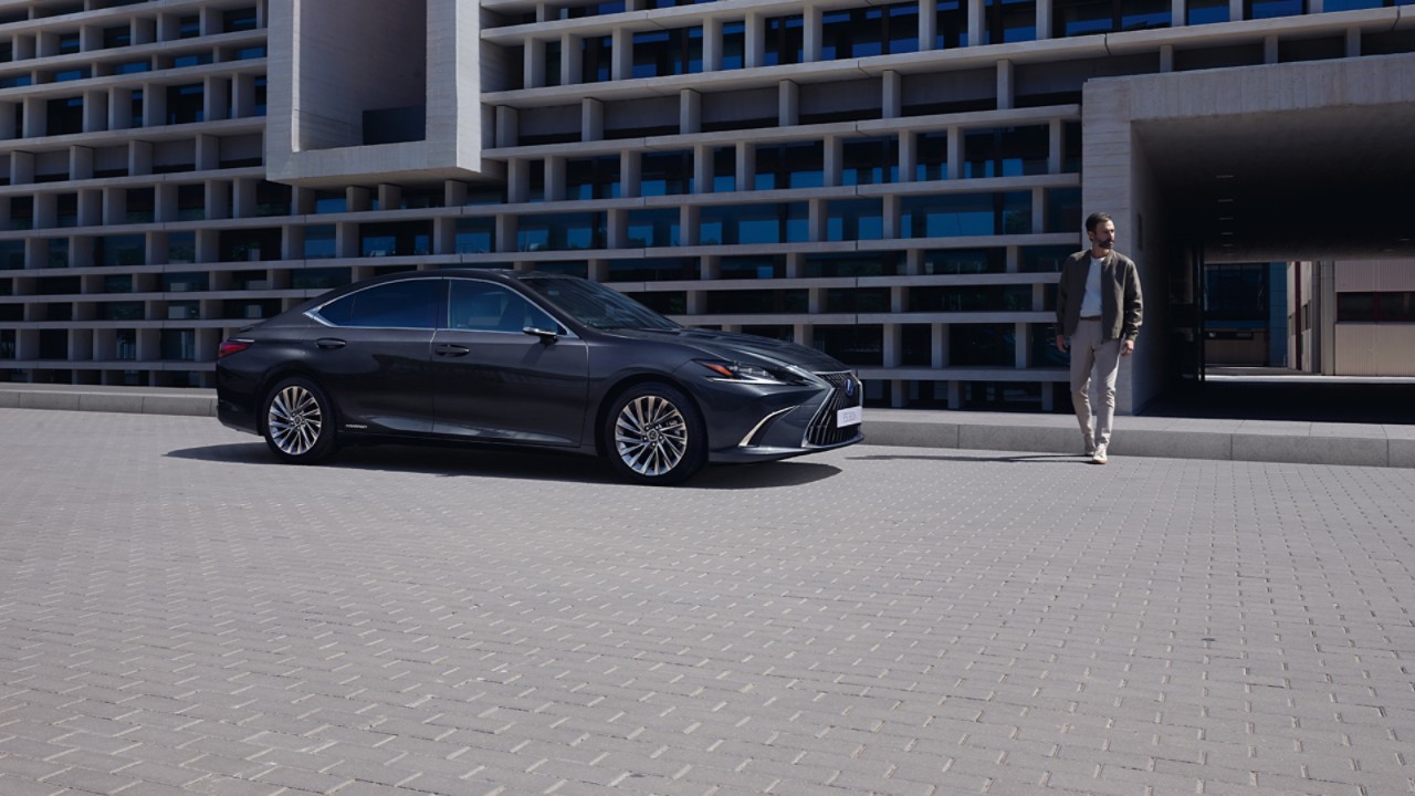 2022-dxp-lexus-owners-warranty-and-insurance-hero-1920x1080
