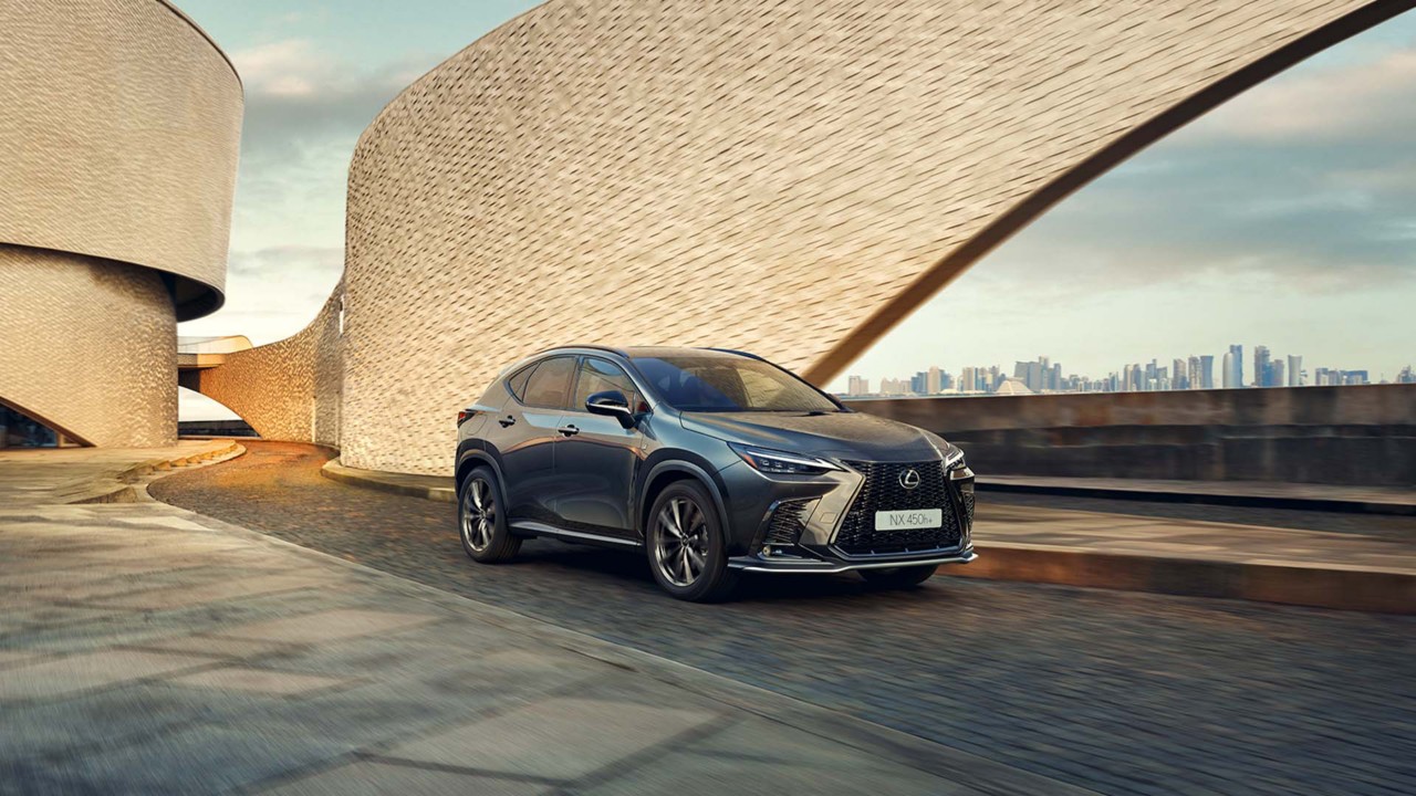 Lexus NX 450h+ in a city location